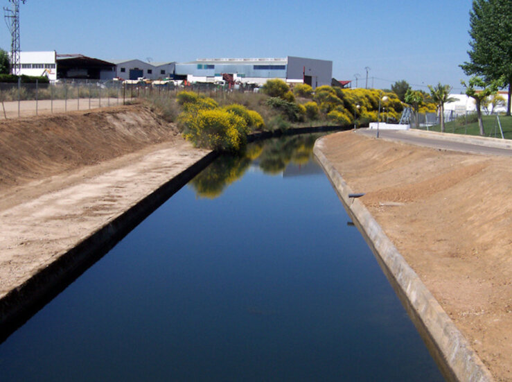 Luz verde 5 adenda convenio con regantes del Zjar para regado Monterrubio de la Serena