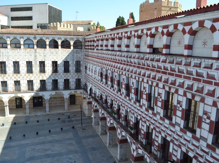 Una visita guiada mostrar este sbado parte del casco histrico de Badajoz 