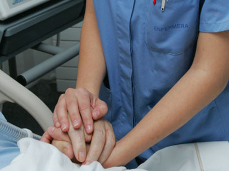 SATSE seala que Extremadura presenta tasa de 1416 personas por cada enfermero