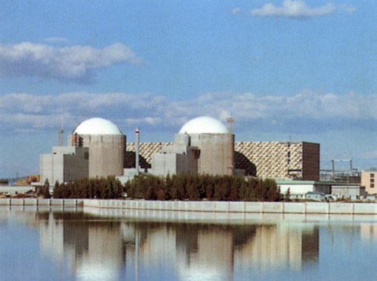 Vara afirma que las nucleares son el pasado pero cuando haya una alternativa econmica
