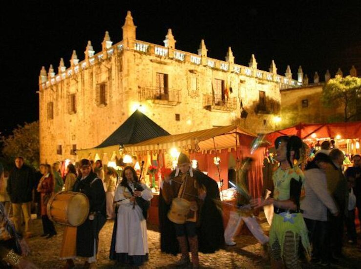 Cancelacin del Mercado Medieval de Cceres supone 90000 euros menos en arcas municipales