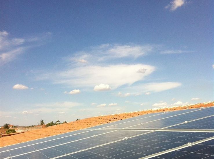 Empresas Energas Renovables valoran papel muy activo de Extremadura
