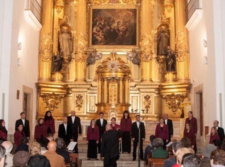 Coro AmadeusIN ofrece mun concierto gratuito con obras de tradicin oral en Olivenza