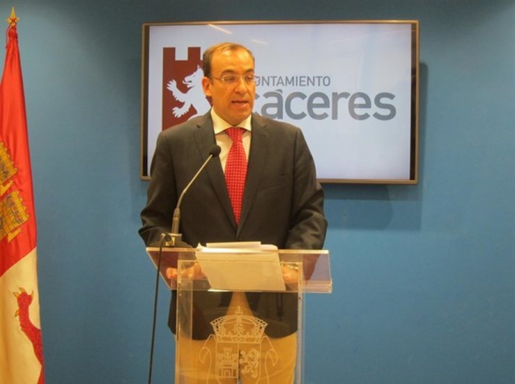 Ayuntamiento de Cceres pide a la Junta que aclare qu har con proyecto mina litio