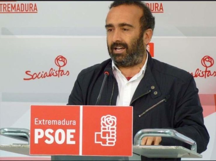 El PSOE presenta candidaturas en los 230 municipios de la provincia de Cceres 