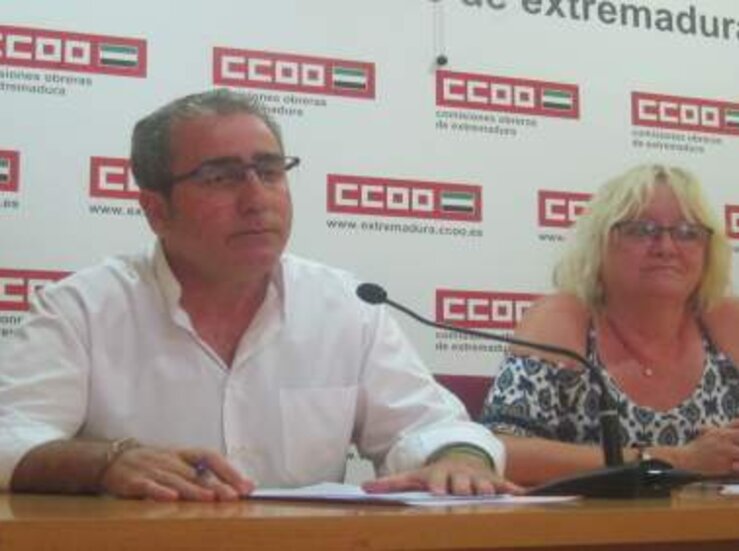 CCOO exige a la patronal extremea la firma de un pacto 