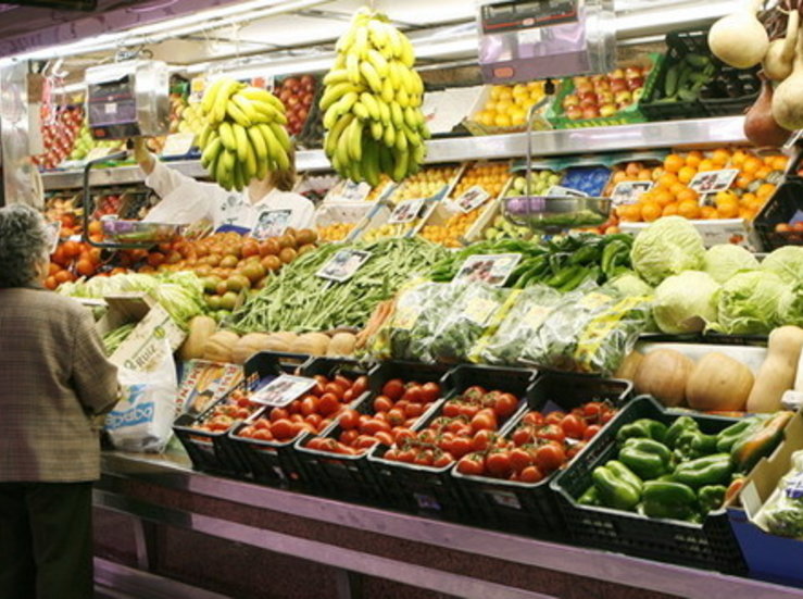 El SES contratar por 2 millones el suministro de frutas y verduras para centros del Sepad