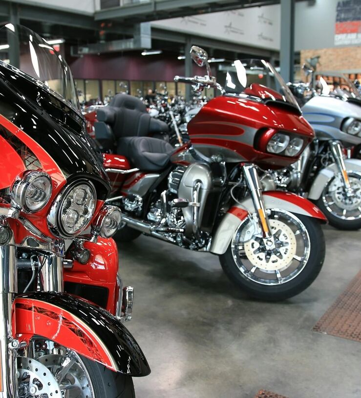 Venta de motos de carretera 3 tendencias tras el alza del 30 por ciento