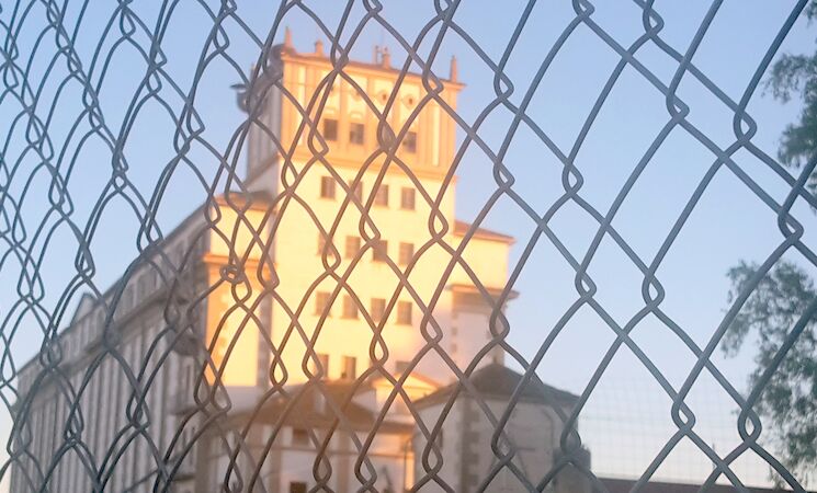 El TSJEx dicta un acto por el que prohíbe alterar el silo de Mérida