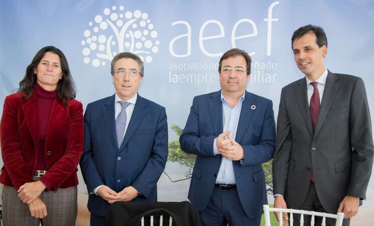 Vara reitera su compromiso con la Empresa Familiar por fijar población ...