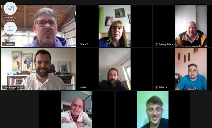 Salaya se reúne con representantes de Distrito valorando esfuerzo del