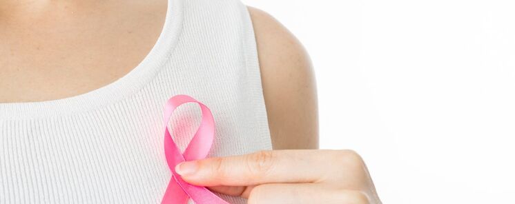 AOEX celebra el Da del Cncer de Mama con marchas solidarias desfiles o talleres