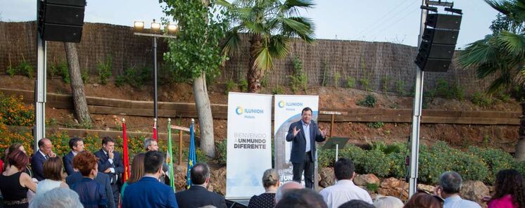 El presidente de la Junta inaugura las nuevas instalaciones del Hotel Ilunion Las Lomas de Mrida
