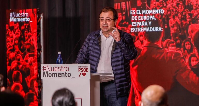Vara: La &quot;fortaleza&quot; del PSOE le aporta a Extremadura la &quot;estabilidad que necesita&quot;