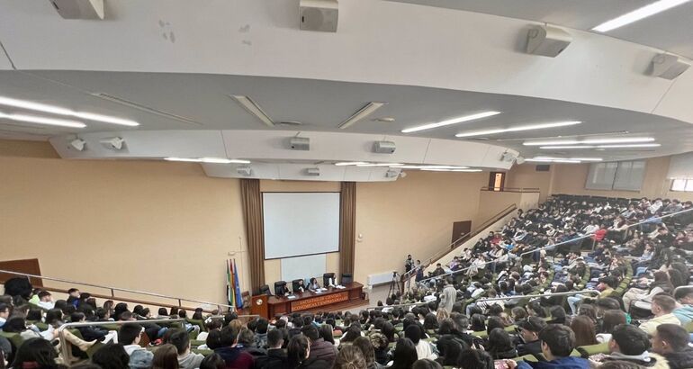 Uex 2.400 estudiantes de Bachillerato y ciclos formativos en el Campus de ...