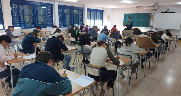 Ampliado hasta el 30 de mayo el plazo para solicitar las becas MEC del ...