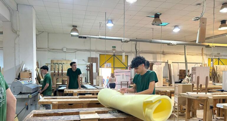 La Junta de Extremadura destina 5M€ para acciones formativas para ...