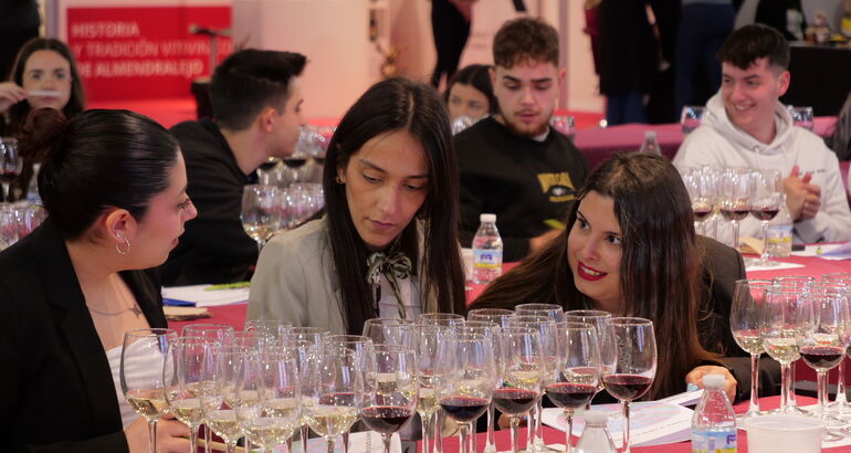 La Ruta del Vino y del Cava Ribera del Guadiana impulsa la economía de Tierra de Barros