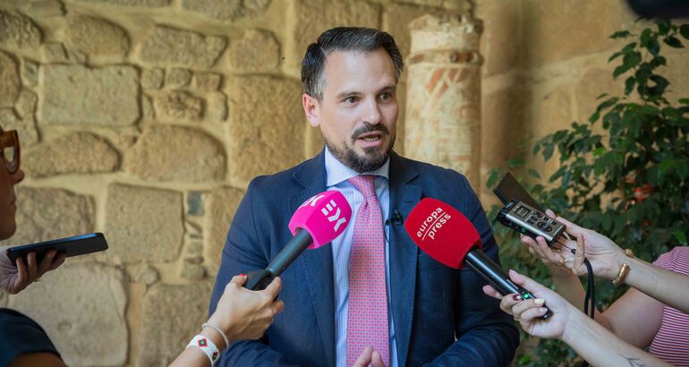 Bautista critica TC aborde Día Extremadura admisión recurso Gobierno contra Ley Concordia