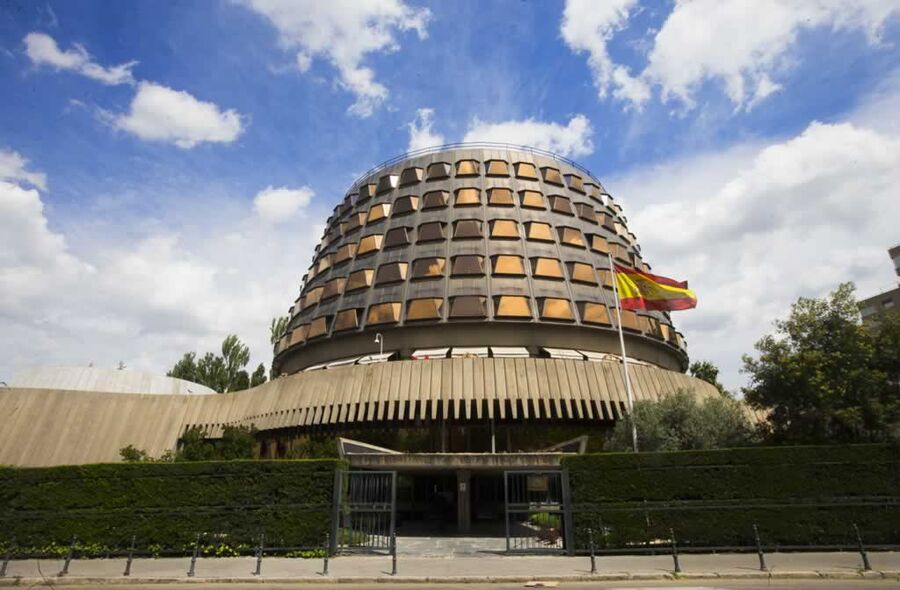 El TC admite a trmite el recurso del Gobierno contra la Ley de Concordia de Extremadura