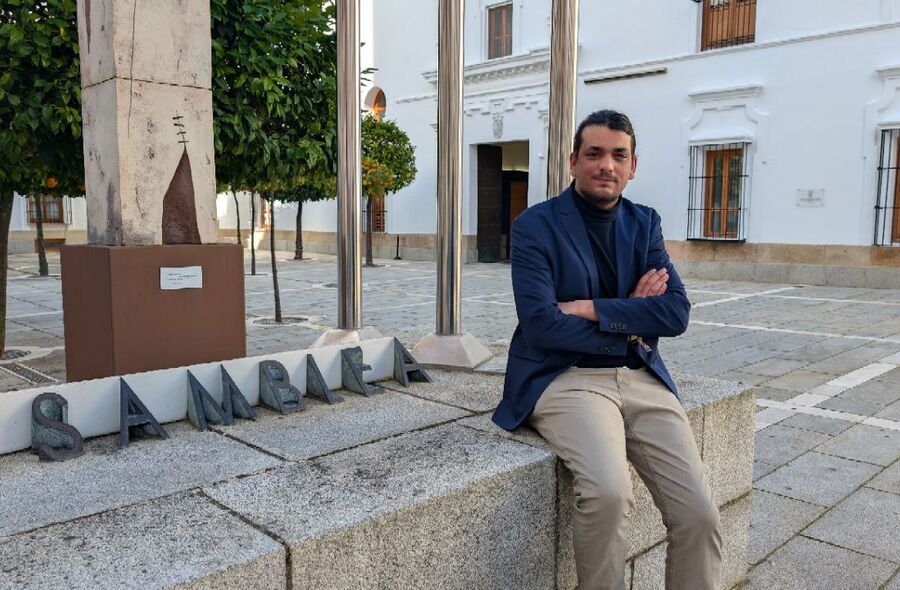 Juan Schirinzi Debemos empezar a tomarnos en serio qu modelo de Extremadura queremos