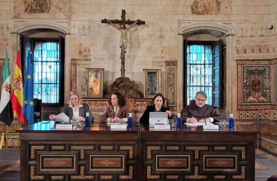 Secretaria Gral Igualdad reivindica papel de la mujer en sector primario para avanzar 