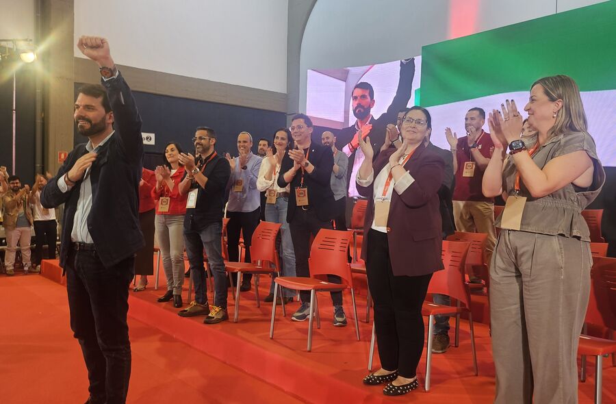 Cotrina incluye a todos aspirantes a Secretara General en nueva Ejecutiva PSOE extremeo