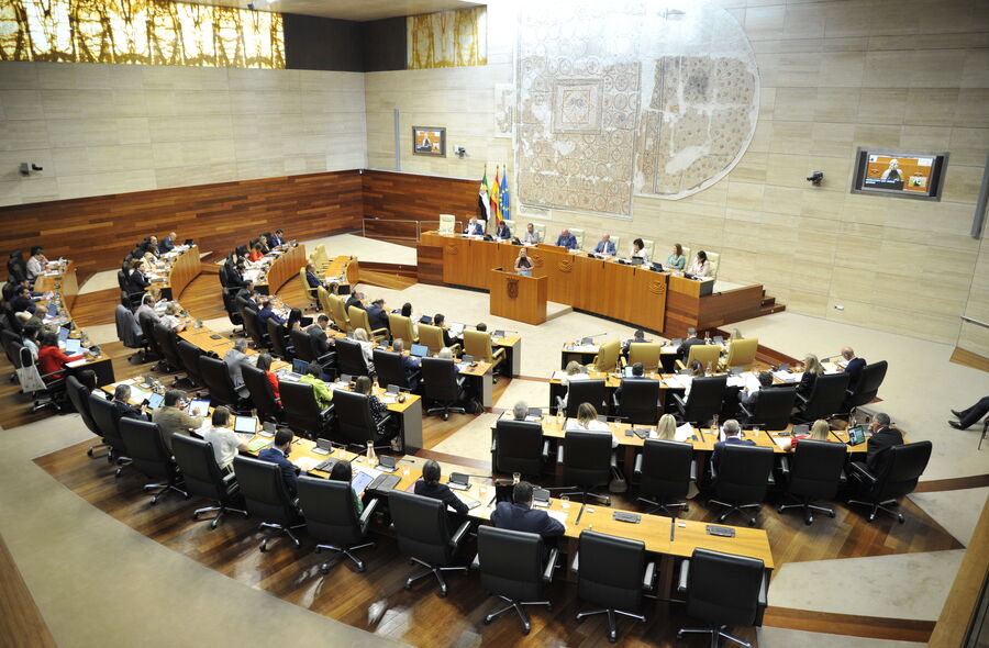 PGEx 2026 continan su tramitacin tras rechazo enmiendas totalidad de PSOE y de Unidas