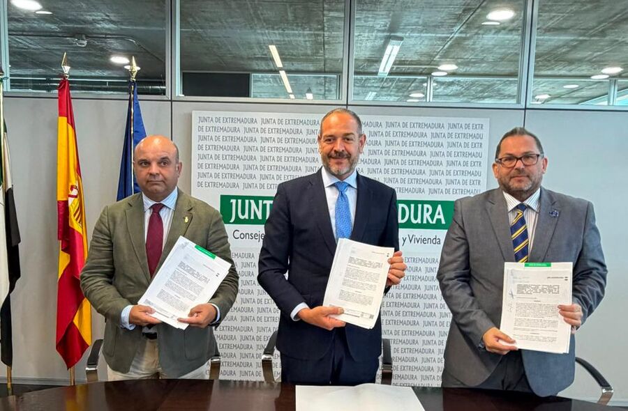 Junta y colegios Abogaca amplan asesoramiento jurdico a afectados por ocupacin ilegal