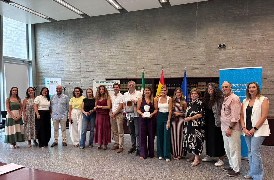 Junta Fundacin STEM y FEFC implantan de forma pionera en Extremadura el Proyecto ZOE 