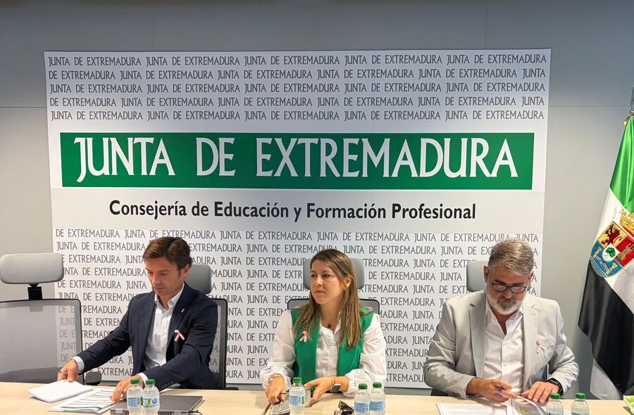 Extremadura convocar 805 plazas en 2027 para las oposiciones de Secundaria 