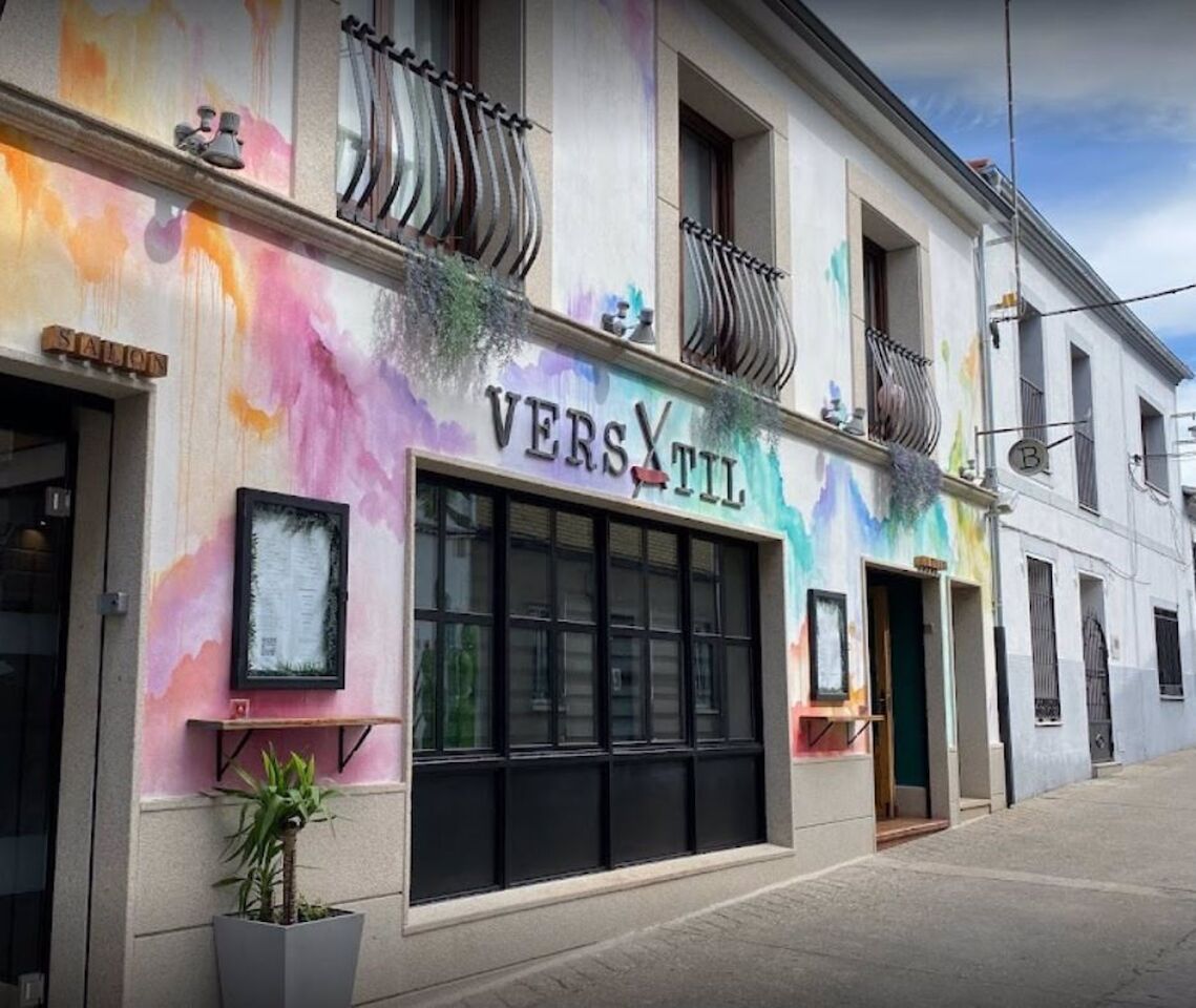 El restaurante Versátil de Zarza de Granadilla logra su primera