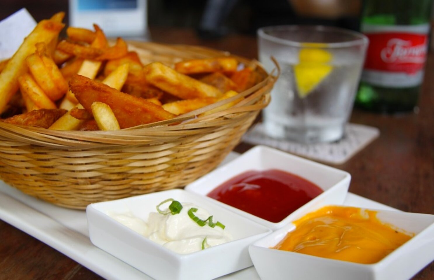 ¿Qué usos se le puede dar a la salsa inglesa?