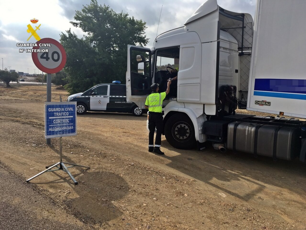 Interceptan en Jerez al conductor de un camión por casi quintuplicar la ...