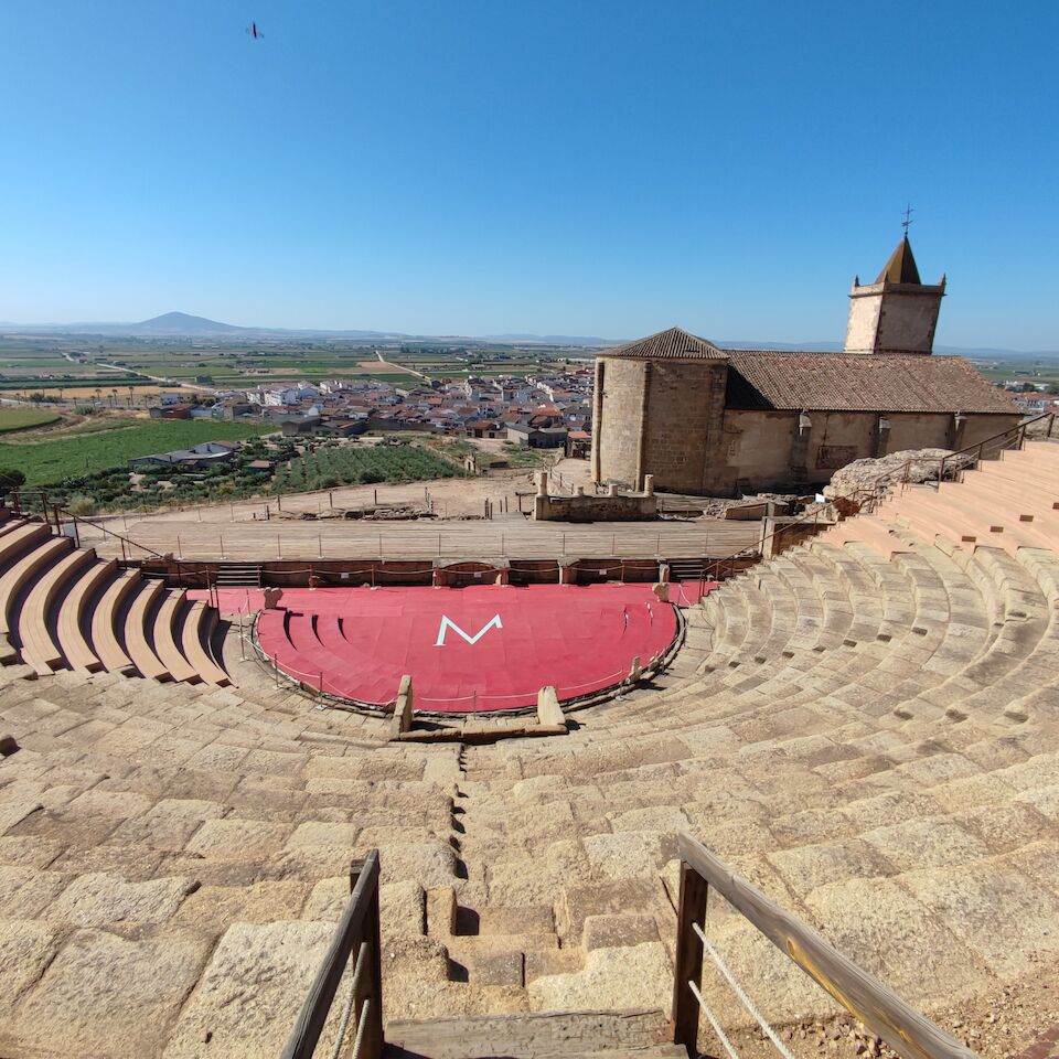 Luz Casal y Miguel Ríos, entre artistas del IX Metellinum Festival en ...