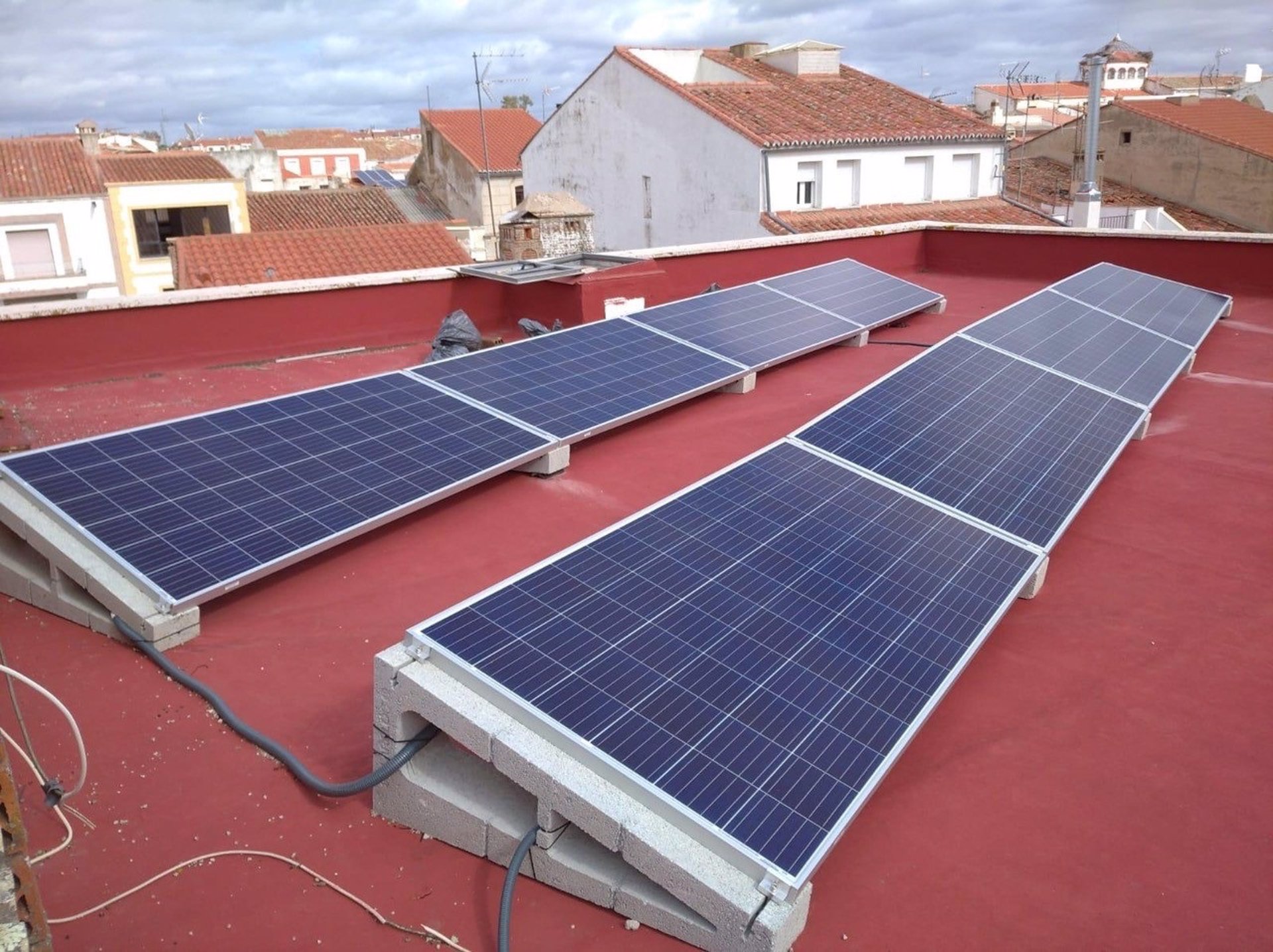 Malpartida de Cáceres instala placas solares en dependencias municipales 