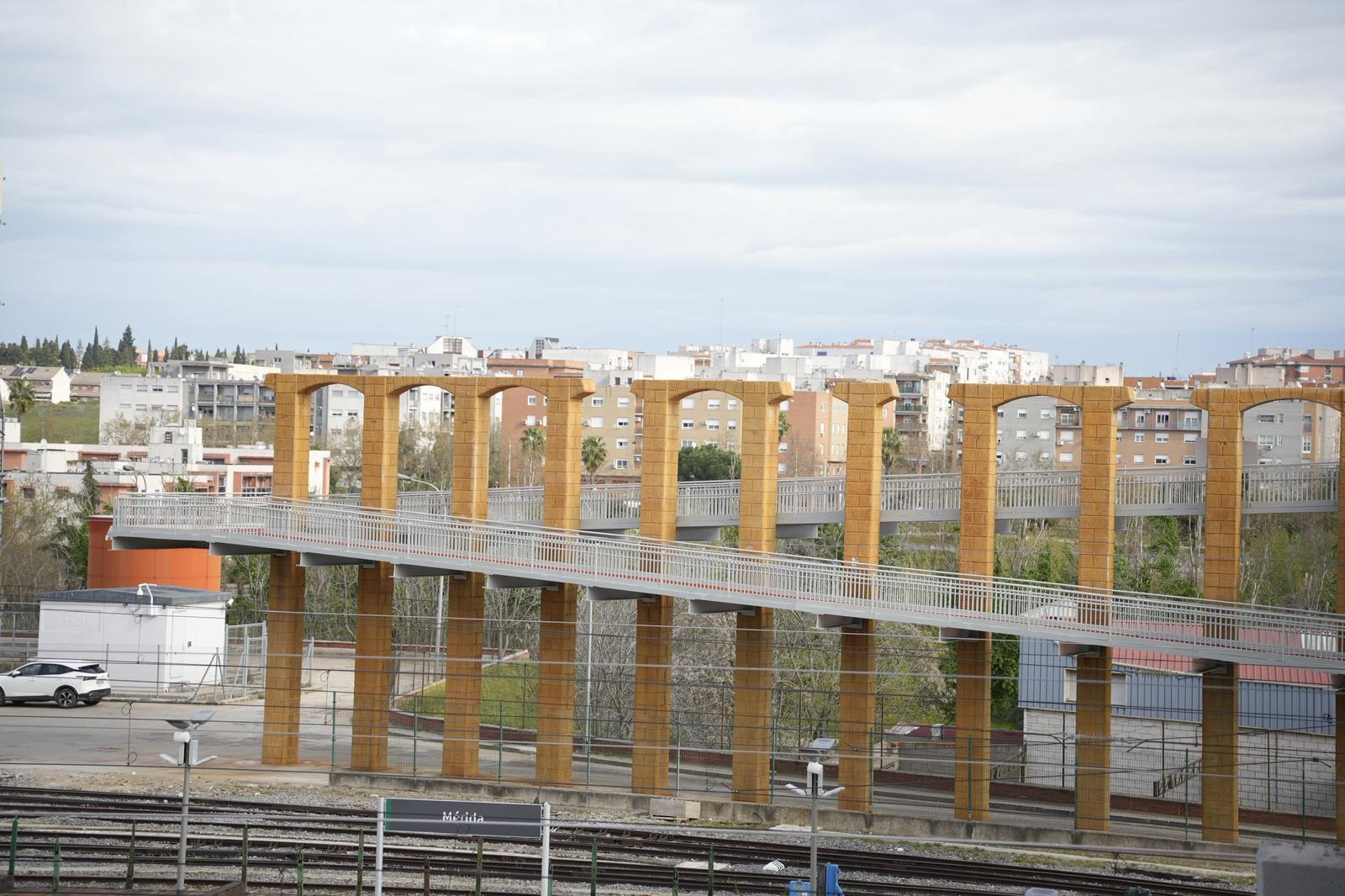 Pasarela ciclopeatonal